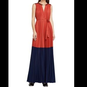 BCBGMaxAzria Dresses - NWT BCBG Adelaide Pleated Dress sz S BCBGMaxAzria Dresses - NWT BCBG Adelaide Pleated Dress sz S